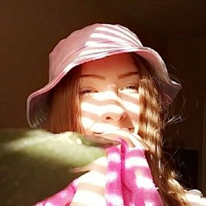 Meet your Posher, Bree